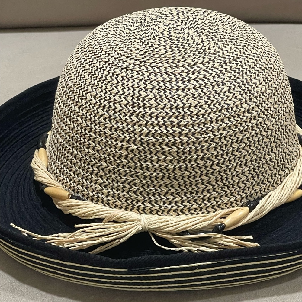 JHats Straw Hat With Beaded Band Kettle Packable Black Tan - Picture 6 of 7